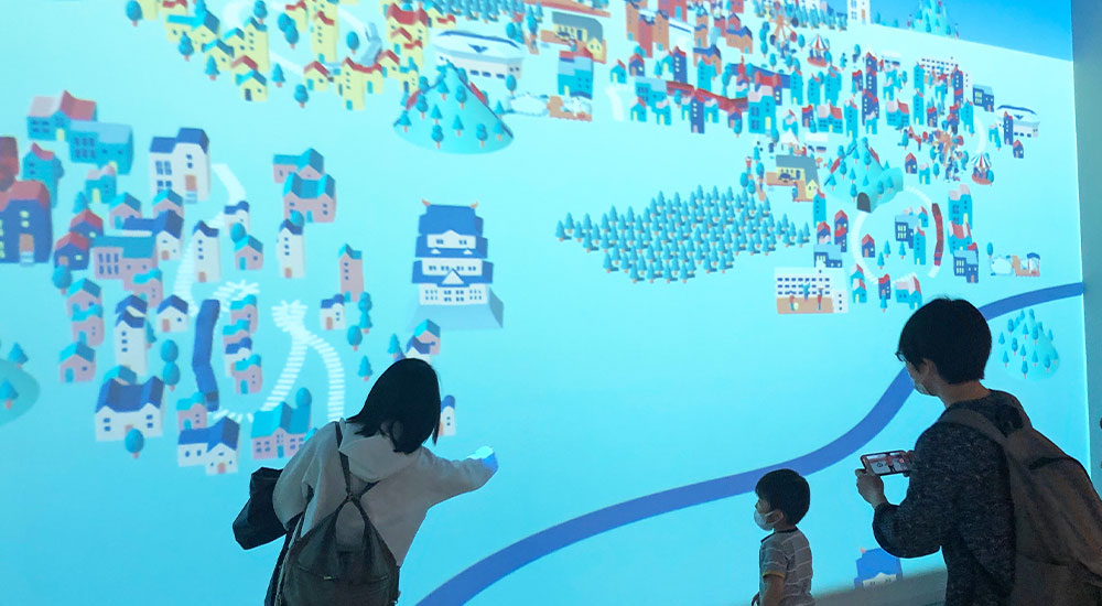 インタラクティブアート“電車とつくるまち”