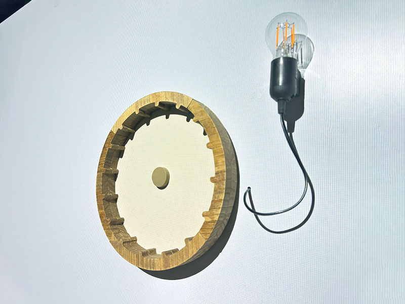 写真: 武豊町ゆめたろうプラザ 夜な夜なを照らせ