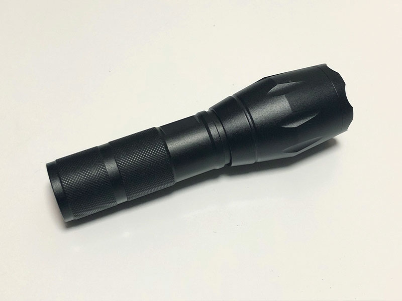 写真: 赤外線カメラ 夜な夜なを照らせ